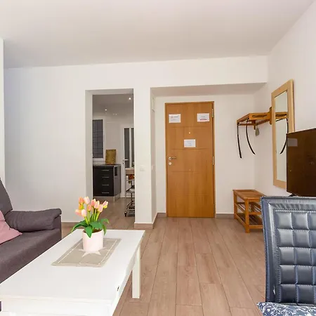 Apartment Stunning In With Wifi